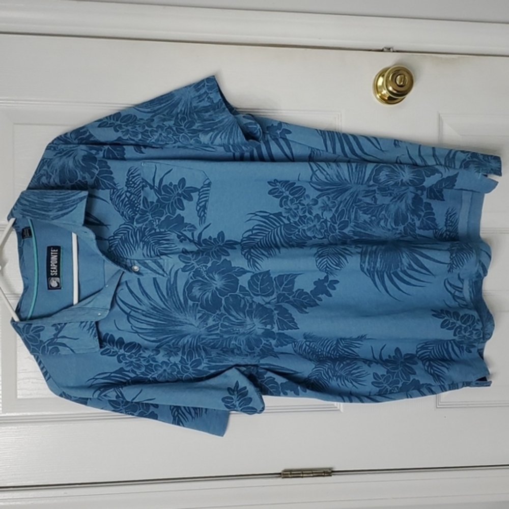 Men's aqua blue 2XL men's Seapoint casual polo shirt.  Perfect for summer.